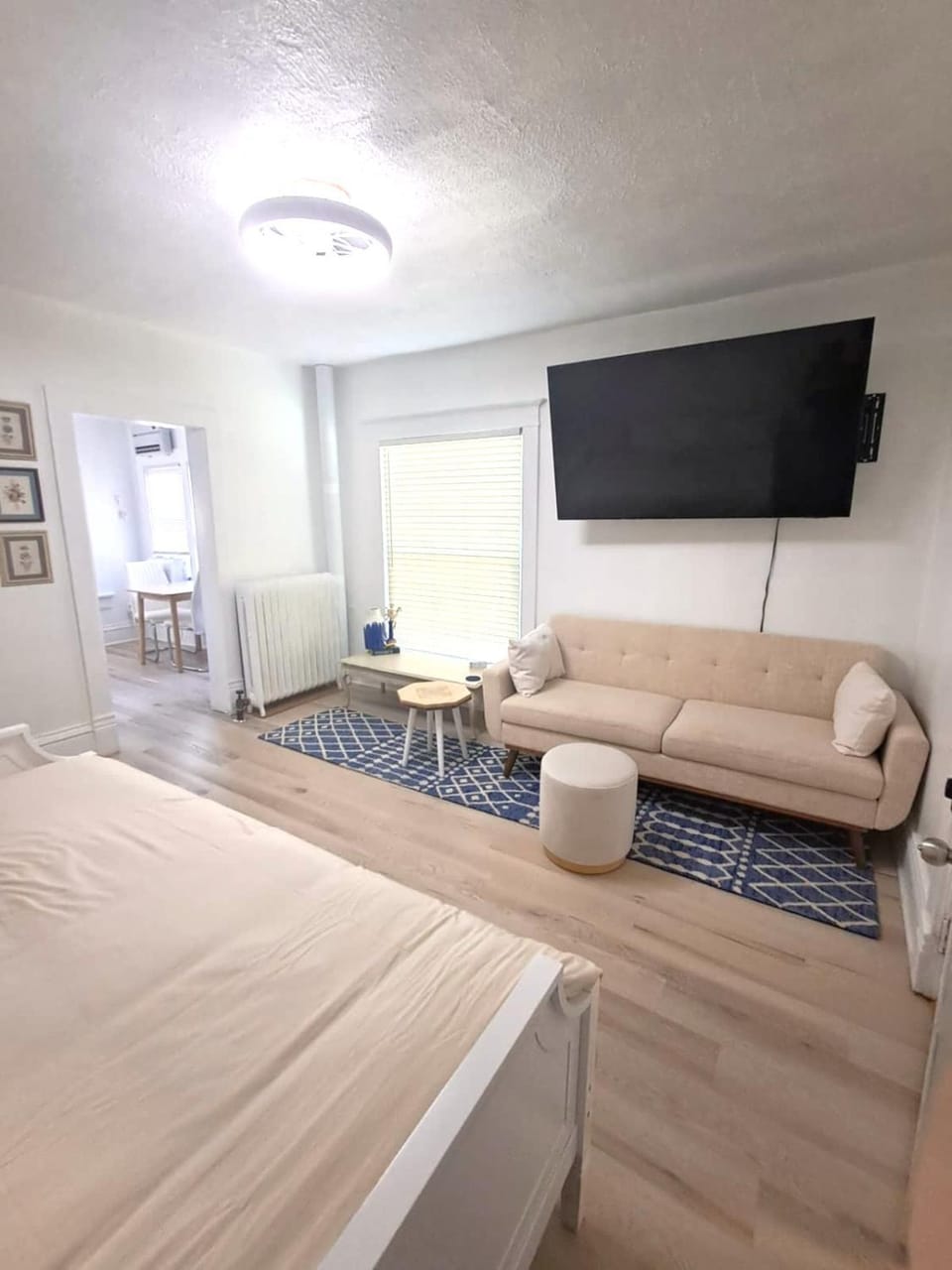 Snowdrop Apartment in Ames