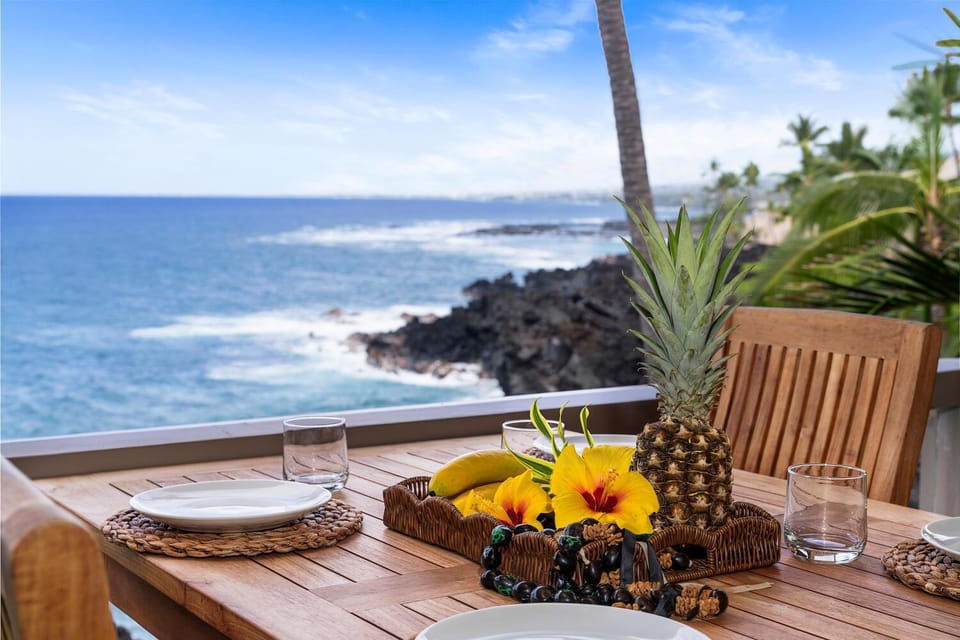 KKSR#4303 Direct Oceanfront, Top Floor, Ac! House in Big Island