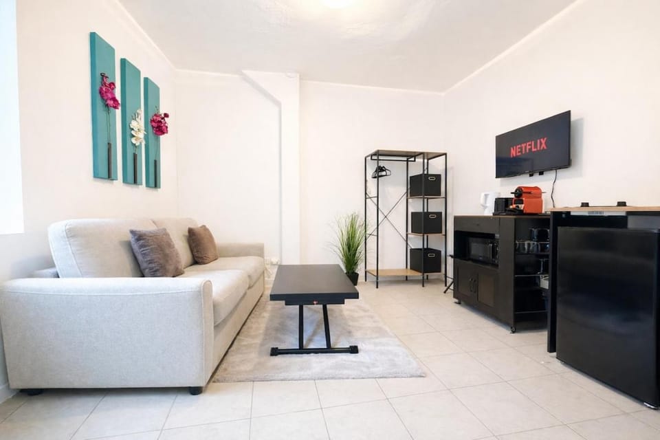 20' PARIS - Idéal Pro - Studio Cosy - 5 min RER A Apartment in Chatou