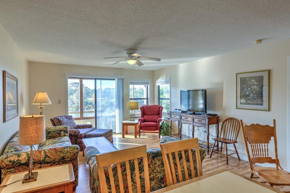 Dunes Pointe E-9 Apartment in Myrtle Beach