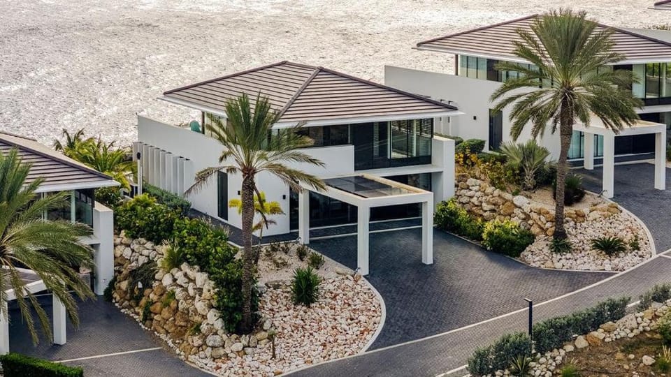 Property building, Natural landscape, Bird's eye view, Sea view