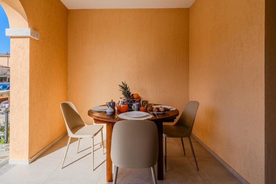 Residenza La Conchiglia, 4min dalla Spiaggia & Parcheggio Privato Apartment in Sardinia