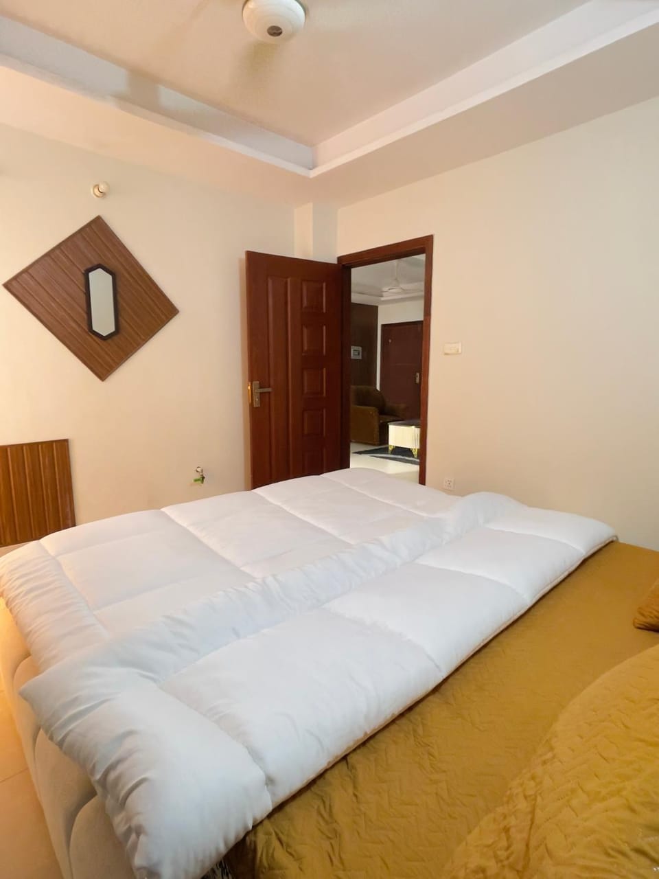 2 bedroom apartment brown Apartment in Islamabad