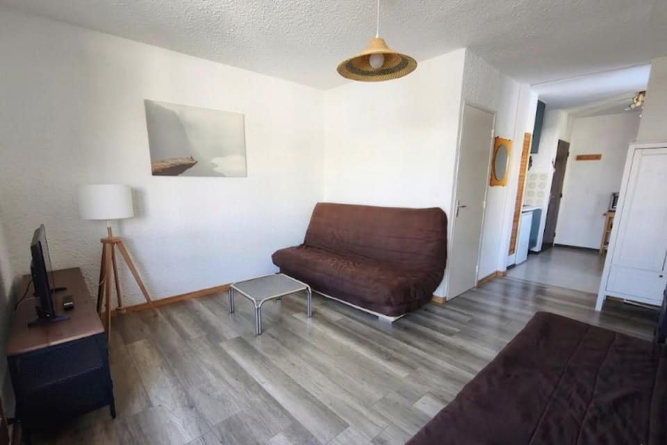 Studio with balcony near the chairlift Apartment in Uvernet-Fours