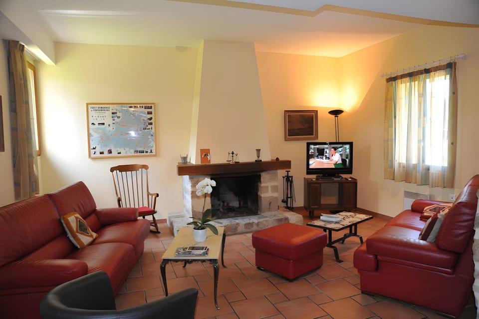 Property building, Living room