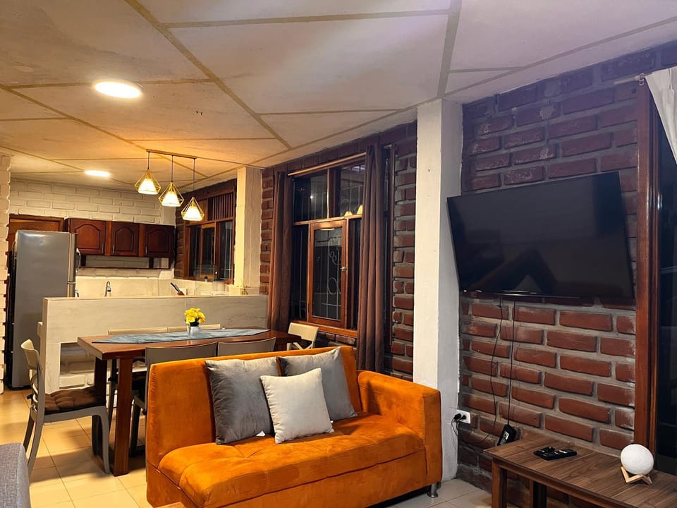 Relax Home House in Ecuador