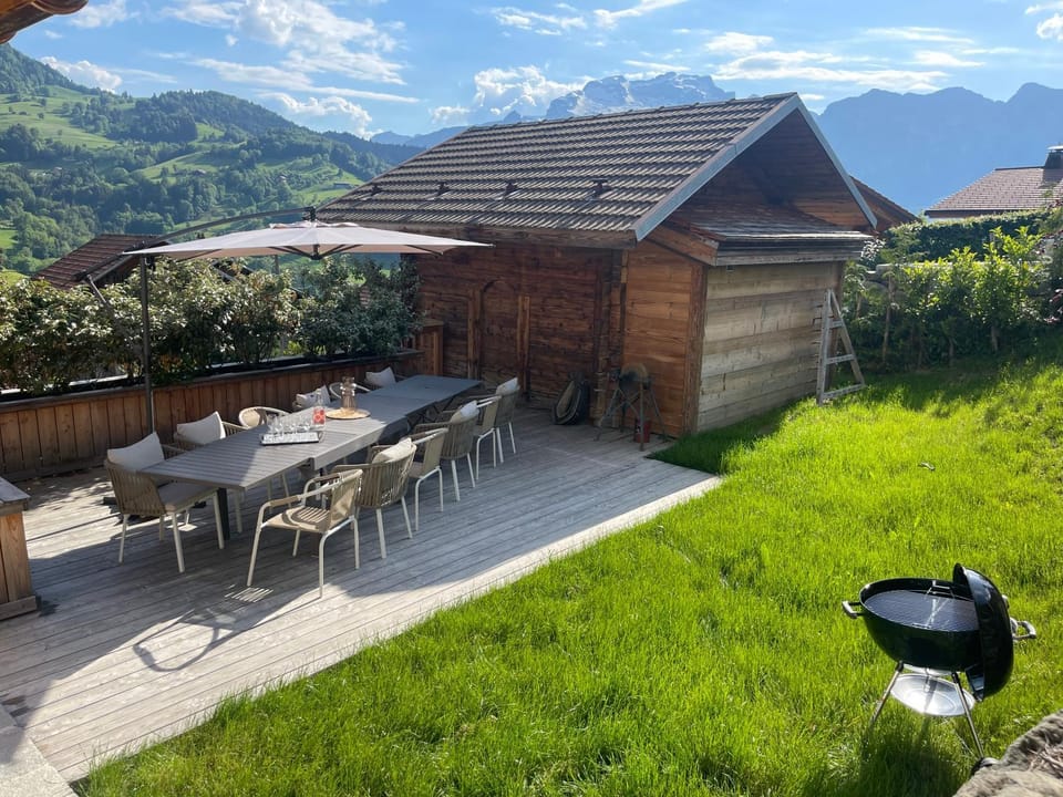 Chalet with traditional Manigod Mazot Chalet in Manigod