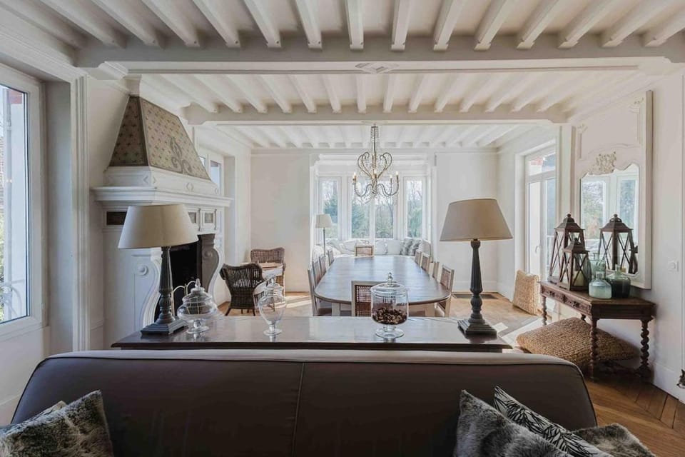 Maison de Caractère & Piscine aux Portes de Paris Villa in Île-de-France