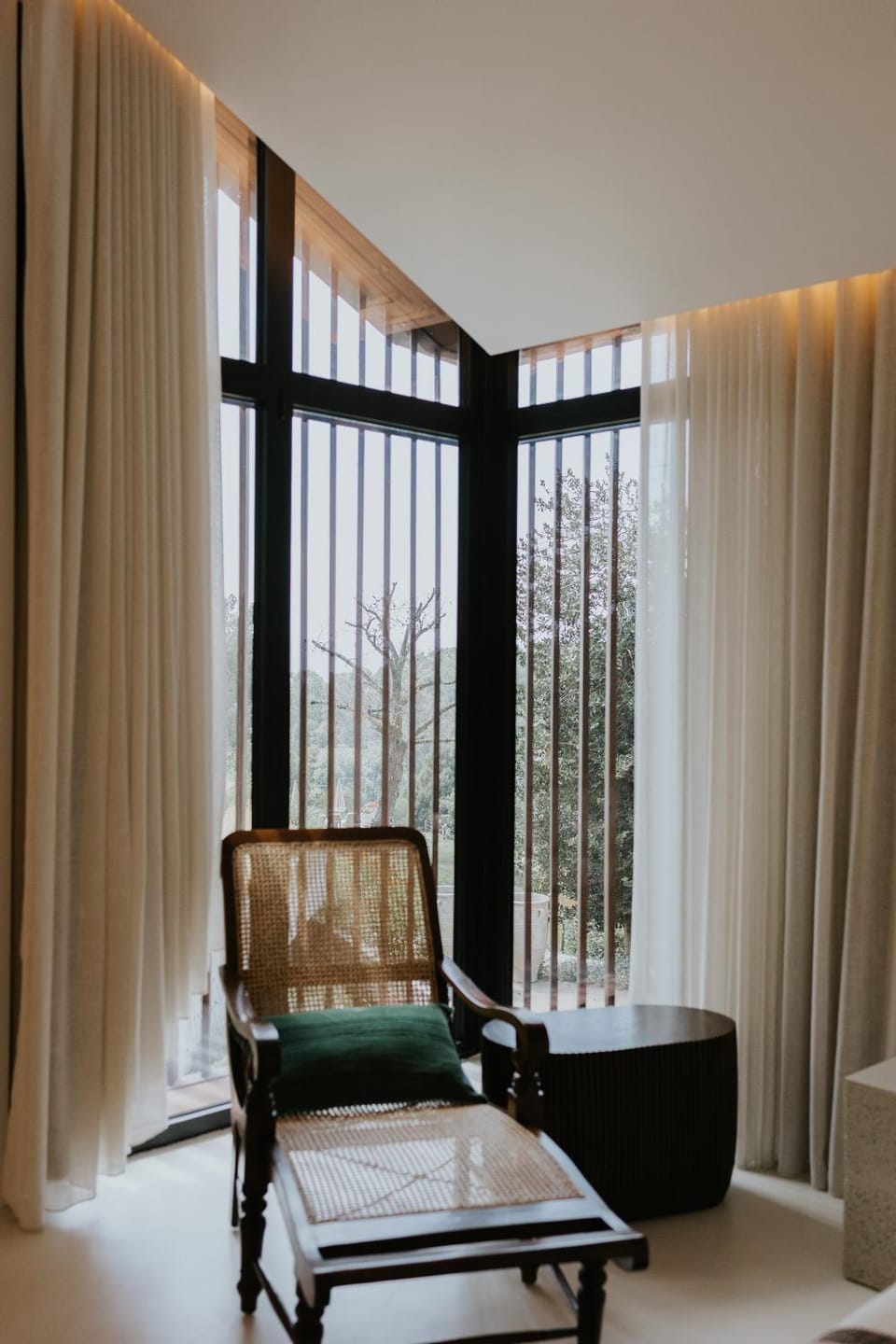 Seating area, Bedroom