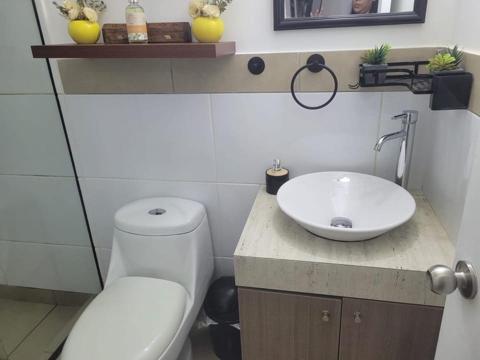 Private Room con Baño en Barranco Walk to Malecón Vacation rental in Lima