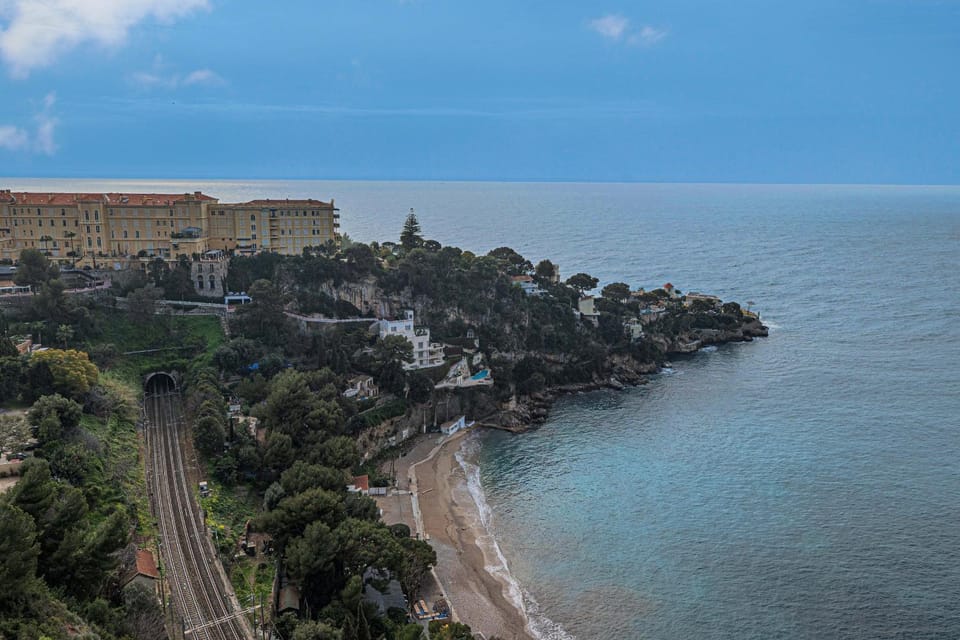 Vue mer 10 min Monaco Plage Mala Apartment in Cap-d'Ail