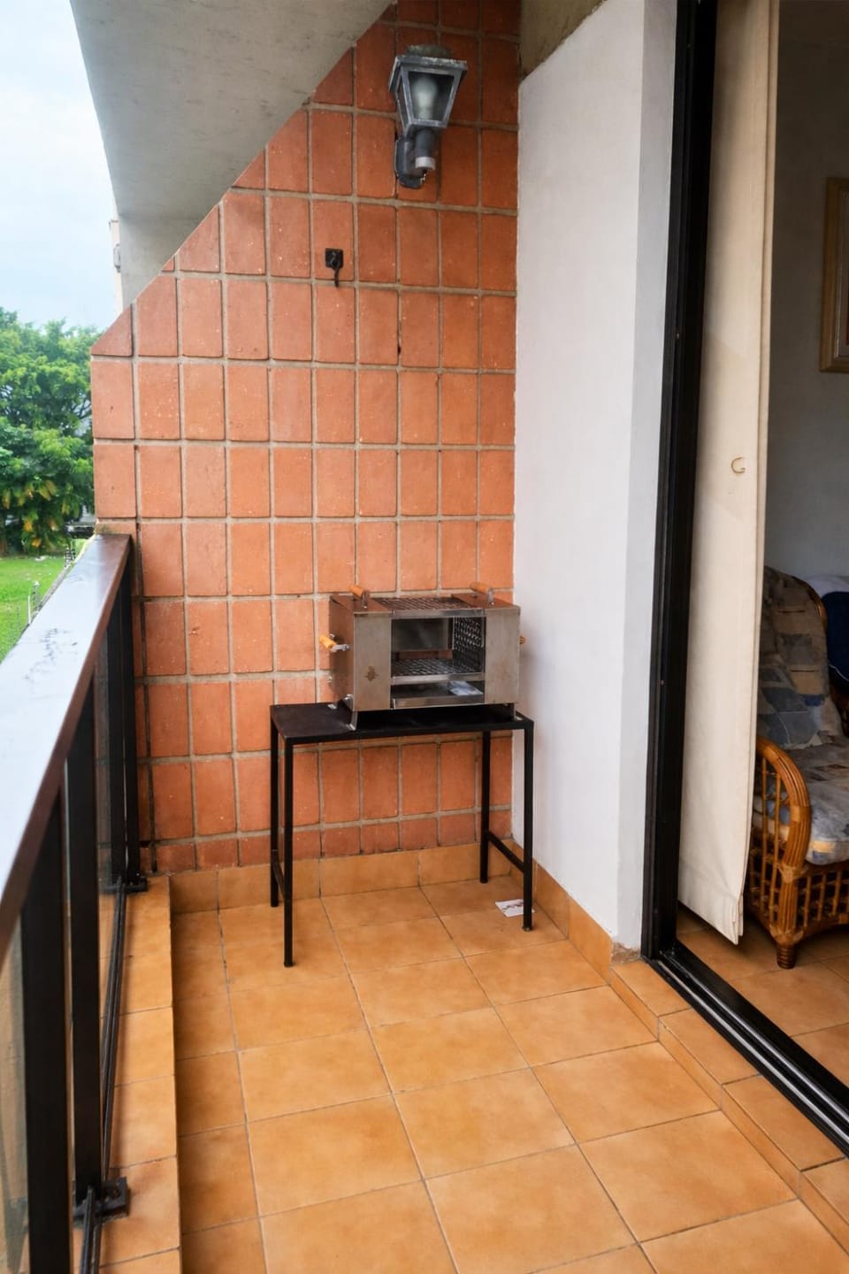 BBQ facilities, BBQ facilities, View (from property/room), Balcony/Terrace, Landmark view, Street view