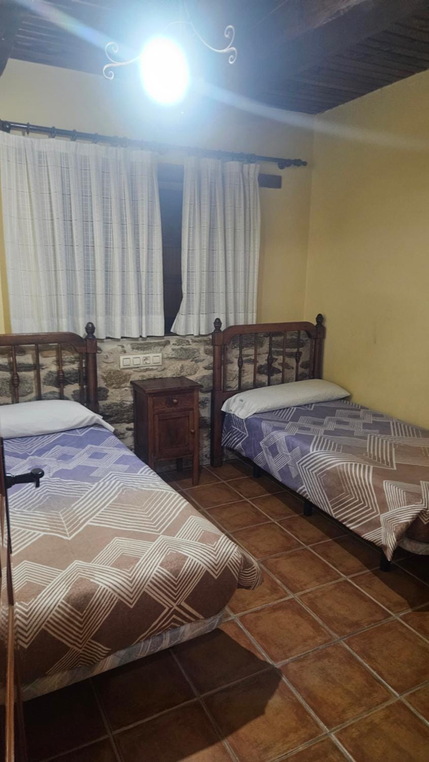 Casa vidalo House in Senabria