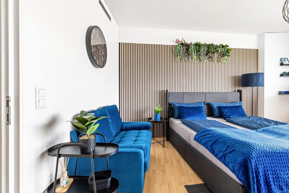 Living room, Bedroom