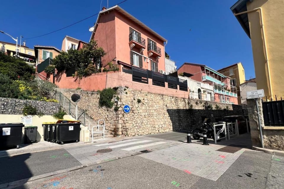 Monaco à pied, vue mer, calme Beausoleil Thélia Apartment in Monaco