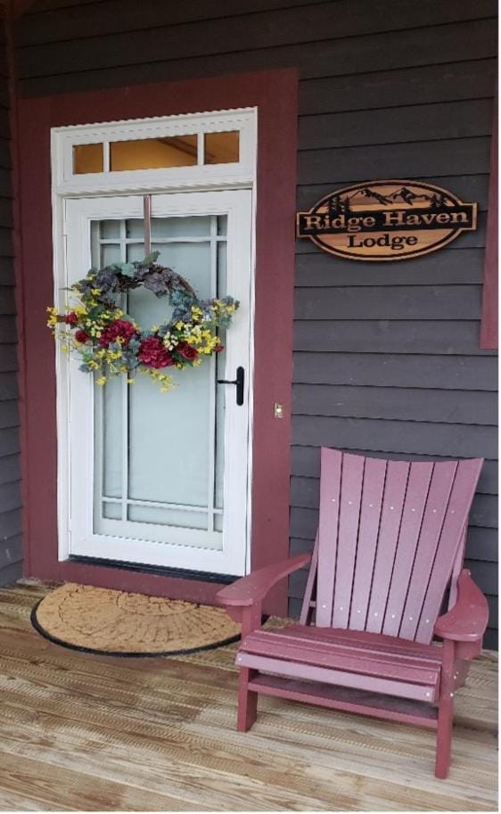 Ridge Haven Lodge at Echota House in Watauga