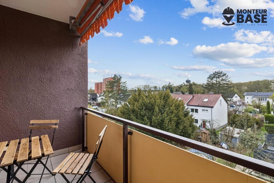 Property building, Day, Natural landscape, View (from property/room), Balcony/Terrace