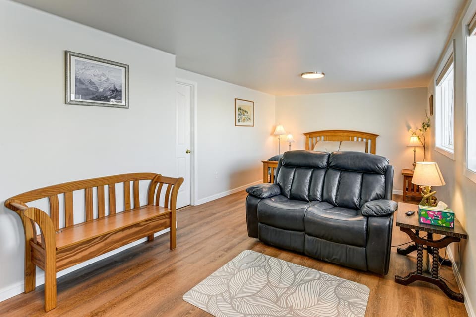 Executive Home, Fabulous Views of Denali to Anch Apartment in Eagle River
