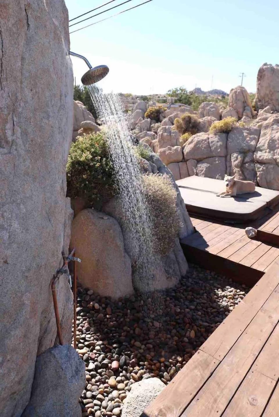 Bijou - Romantic Sanctuary Hot Tub in Boulders House in Yucca Valley