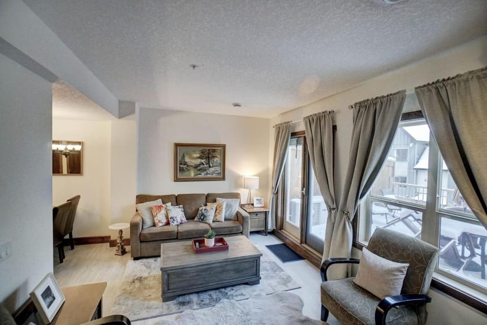 Fire Mountain 204 2 Level, 2 bed, great views! Apartment in Canmore