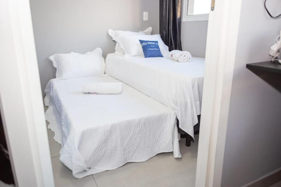 apartment completo,Wi-Fi, garage, 5 min from GRU airport Apartment in Guarulhos