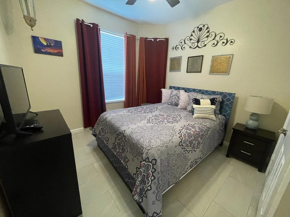 Resort Access Windsor Hills Ground Floor Beds for 8 Apartment in Windsor Hills