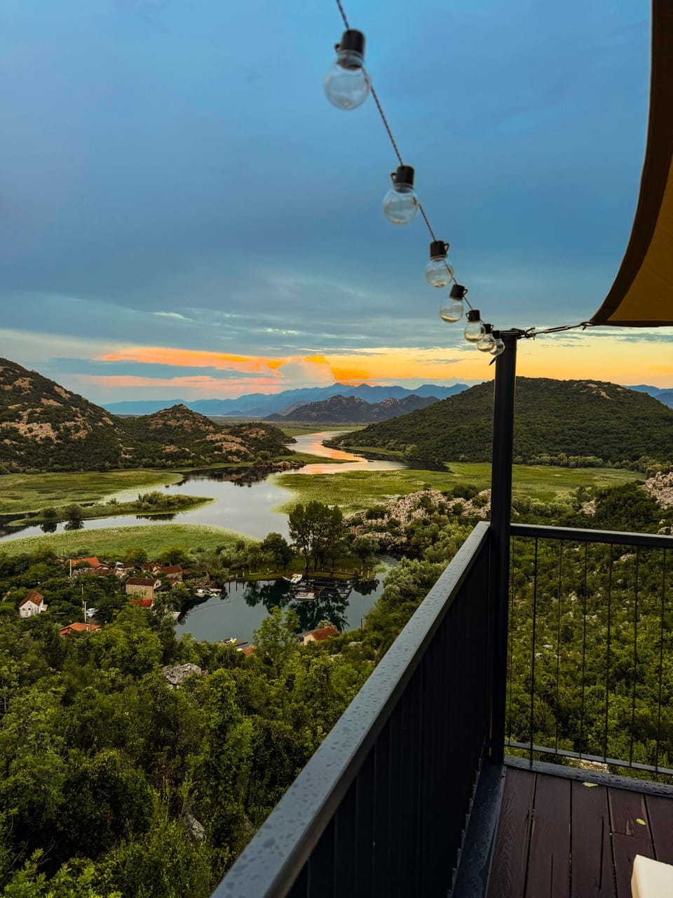 Skyline Skadar Lake House in Podgorica Municipality, Montenegro