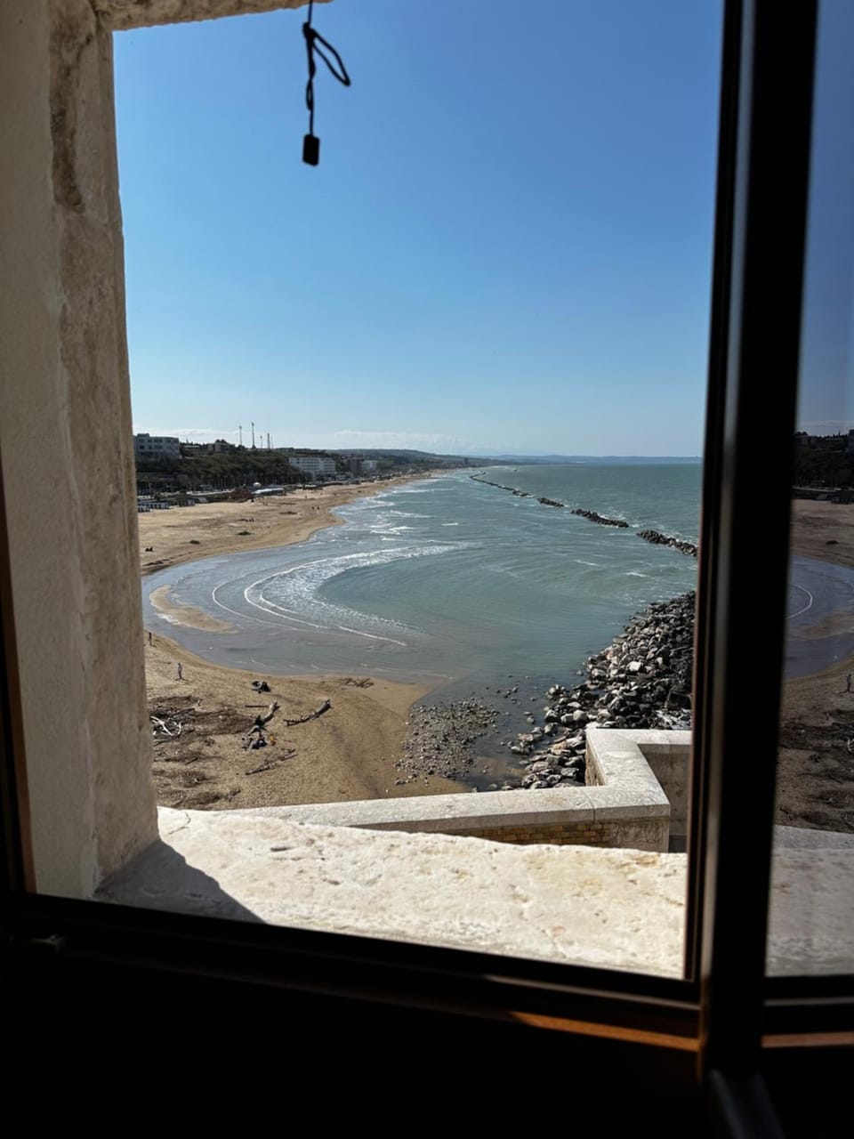 Property building, Natural landscape, Beach, Sea view