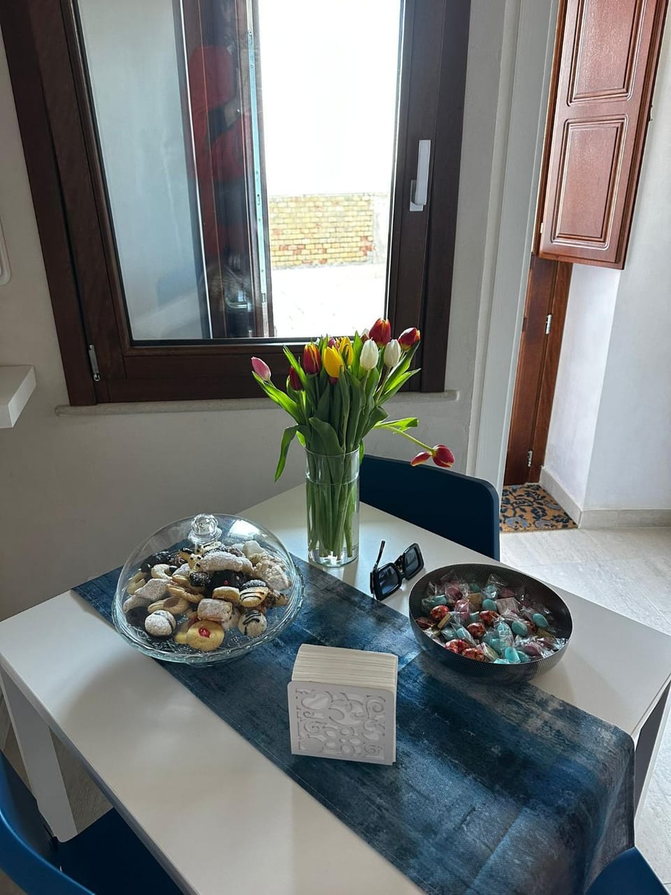 Food and drinks, Dining area