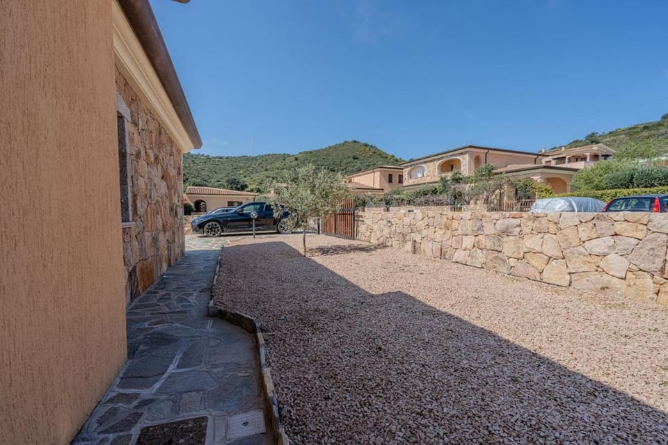 Villa Il Corallo - Elegante & 4 min dalla Spiaggia Villa in Sardinia