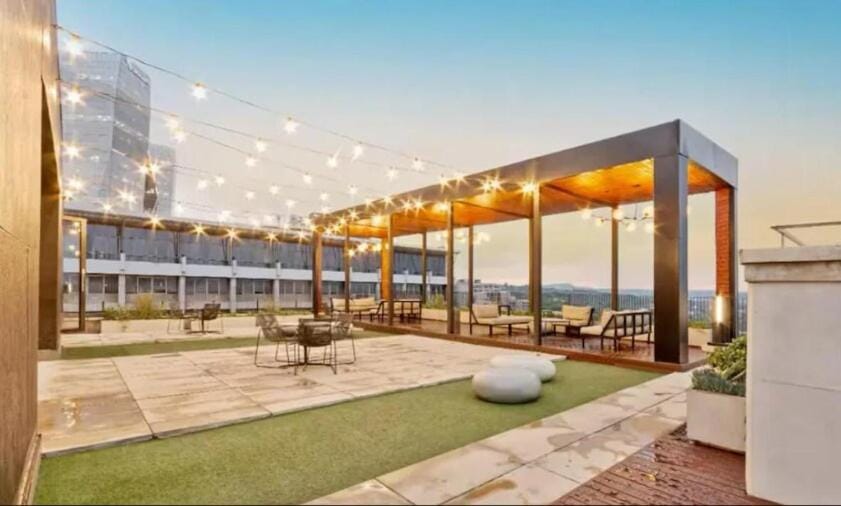 Balcony/Terrace, Balcony/Terrace