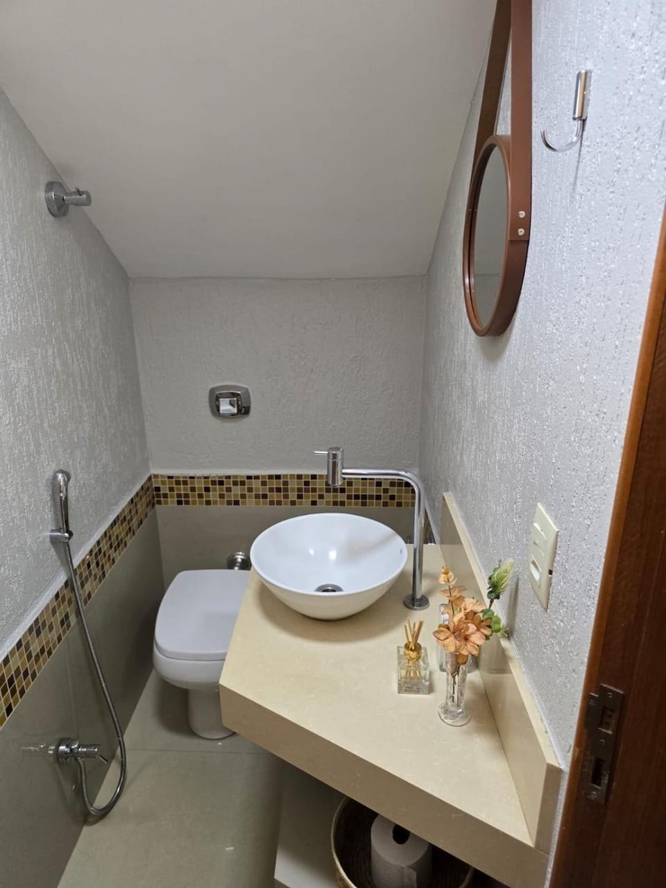 Sobrado 3Qts até 6 pessoas super confortável prox flamboyant House in Goiania