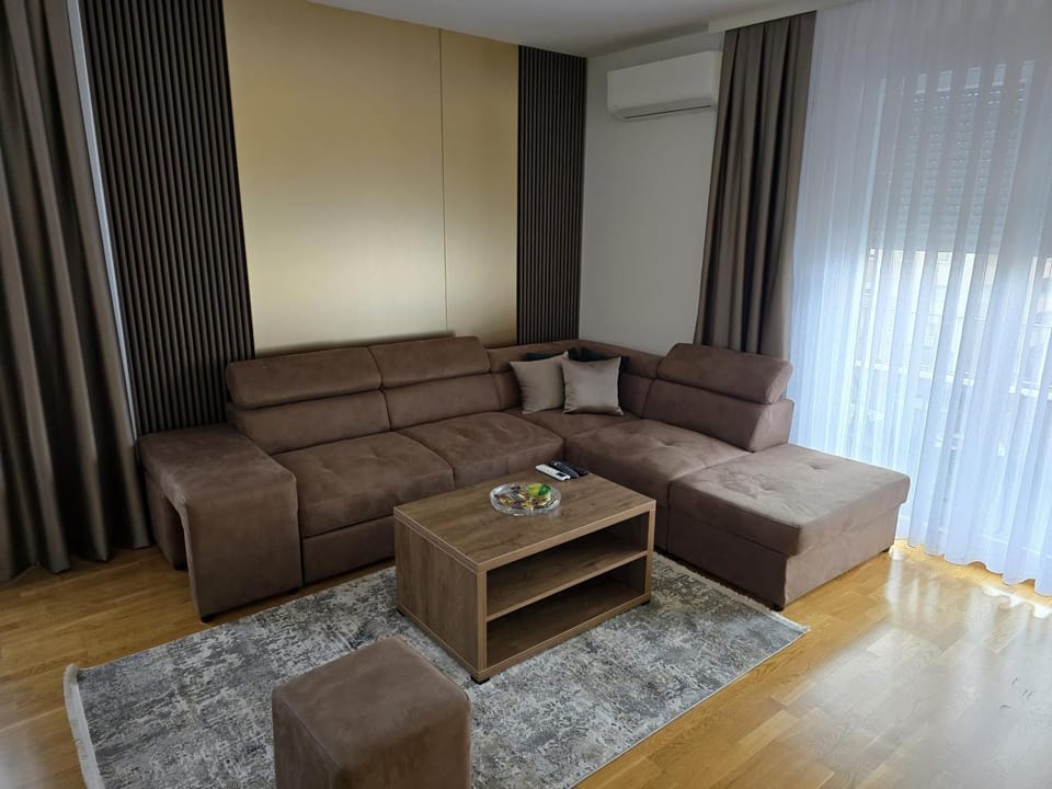 ENA Lux Apartment in Serbia