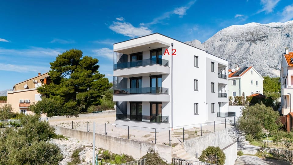 Property building, Nearby landmark