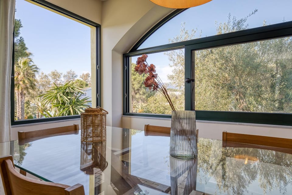 Day, View (from property/room), Balcony/Terrace, Dining area