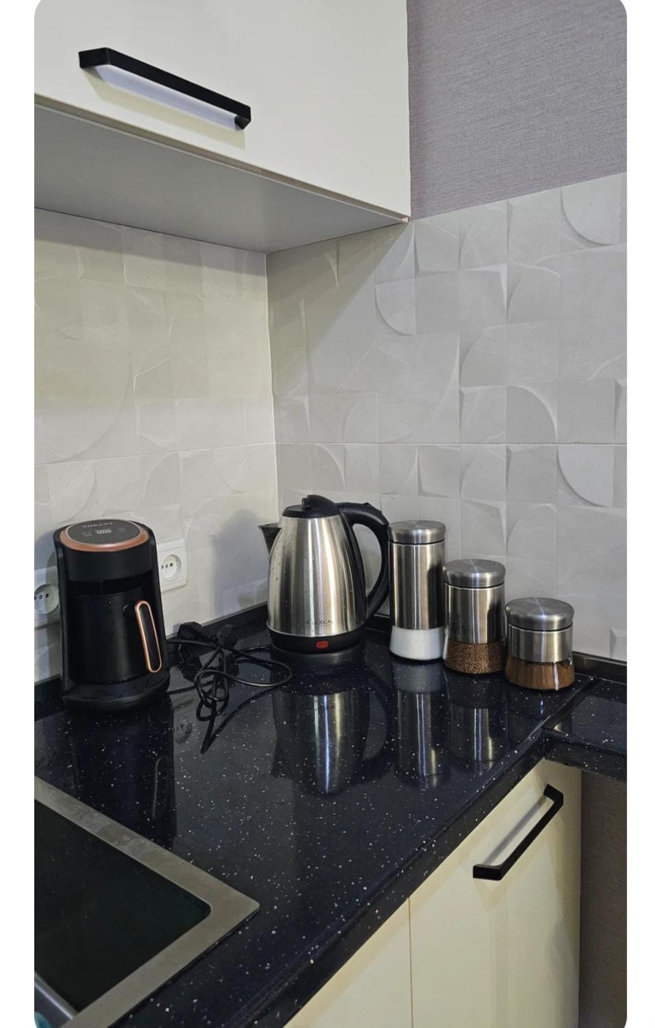 Квартира в аренду в Тбилиси ekaterine ეკატერინე Apartment in Tbilisi, Georgia