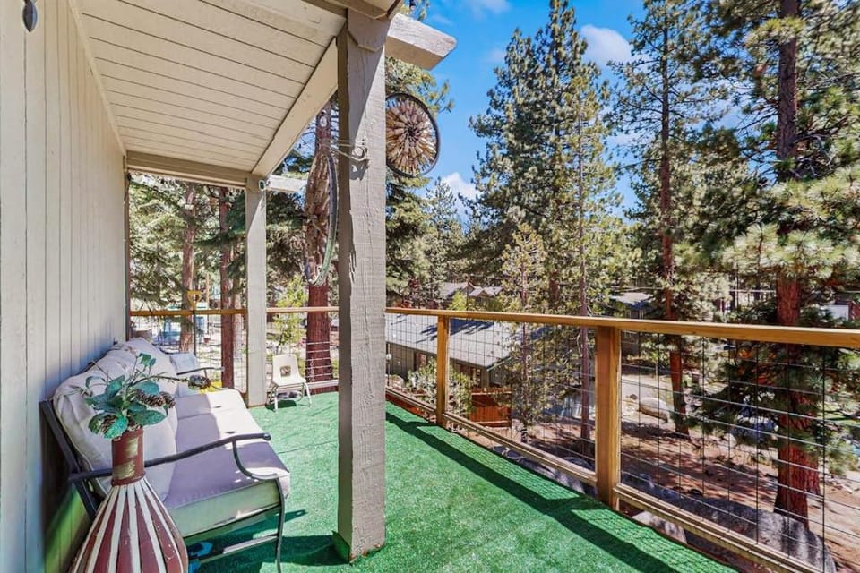 The Bunk and Birch Retreat - 3 Bed South Lake Tahoe CA House House in South Lake Tahoe