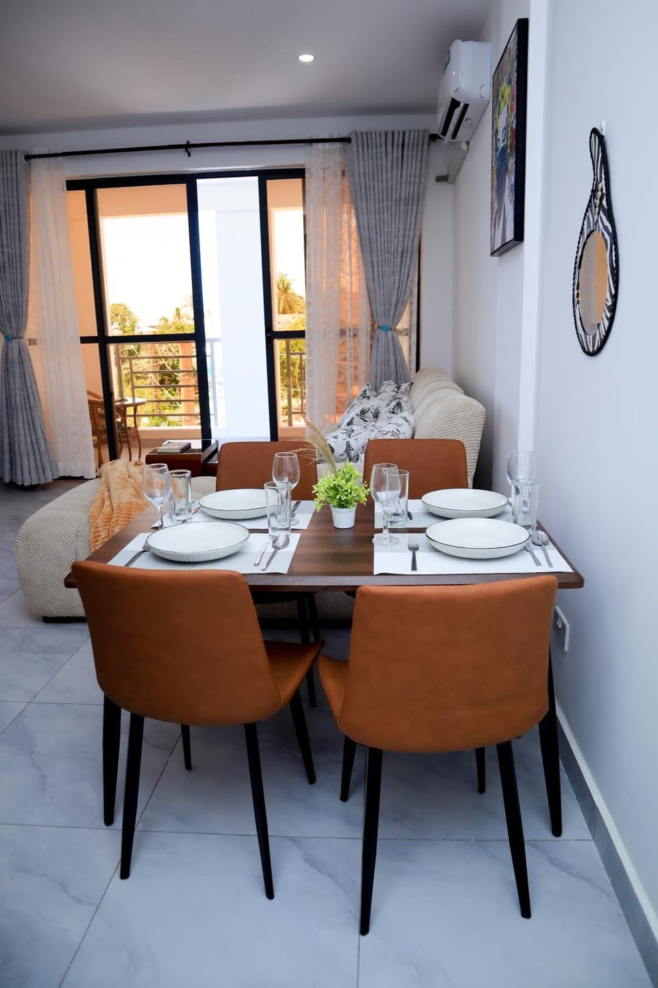 Living room, Dining area