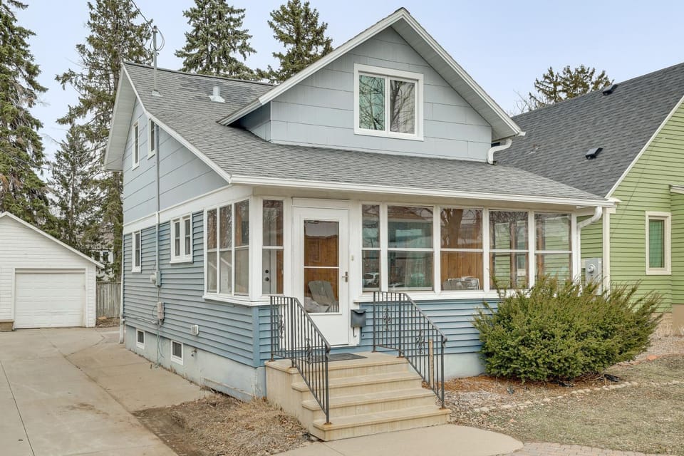 Walk to Dtwn: Rochester Home, Private Deck + Yard! House in Rochester