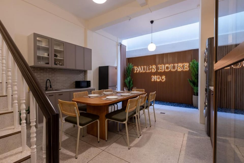 BKK Wholefloor Apt 2BR 2BA 1Living 7Min to MRT Apartment in Bangkok