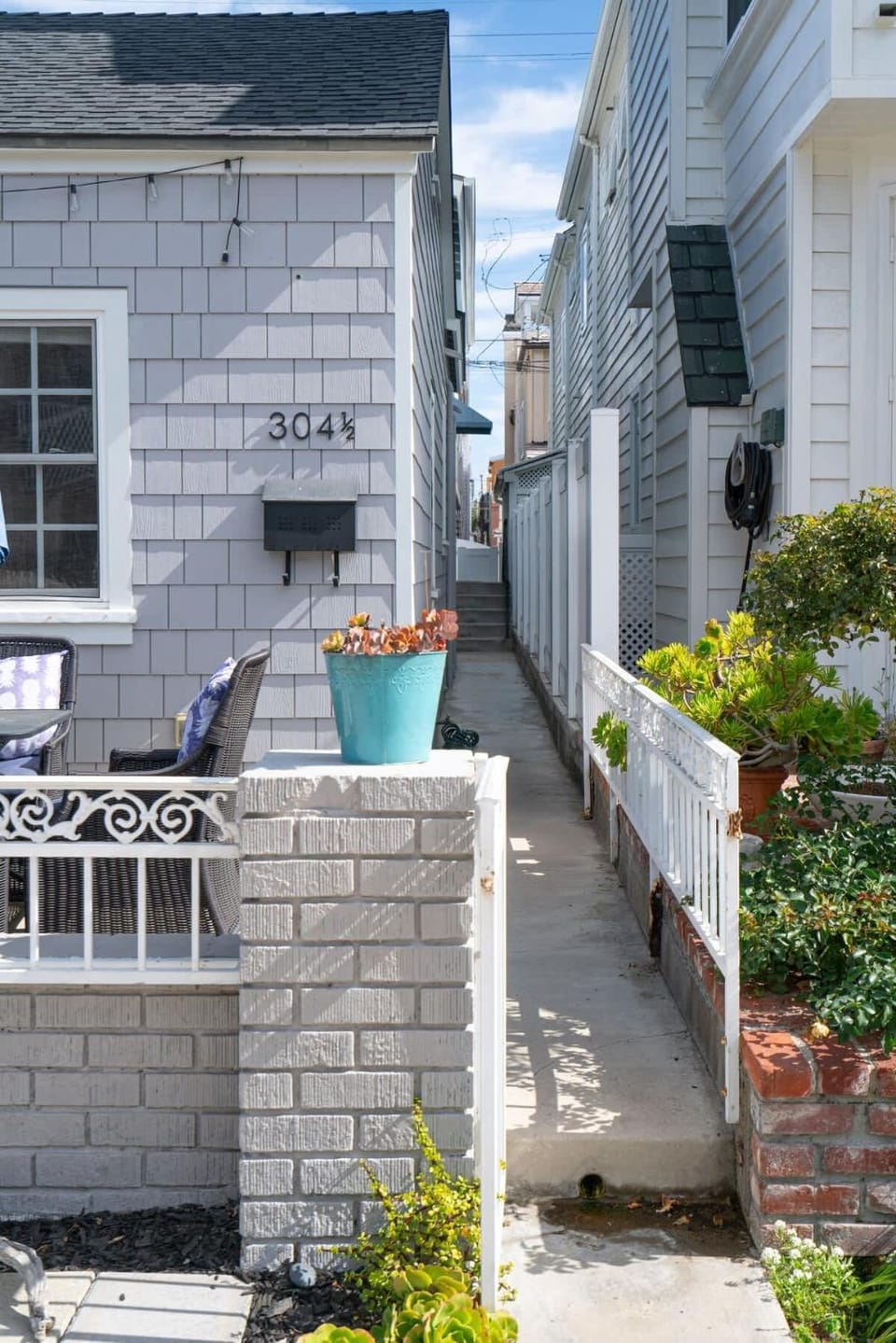 304 Ruby A & B - Charming Balboa Island Duplex House in Balboa Island