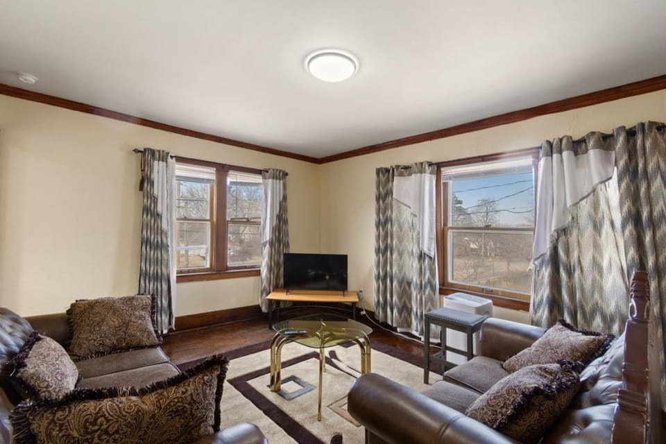 College Area 3BR House in Grand Rapids