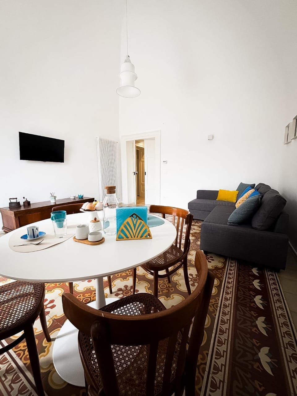 Seating area