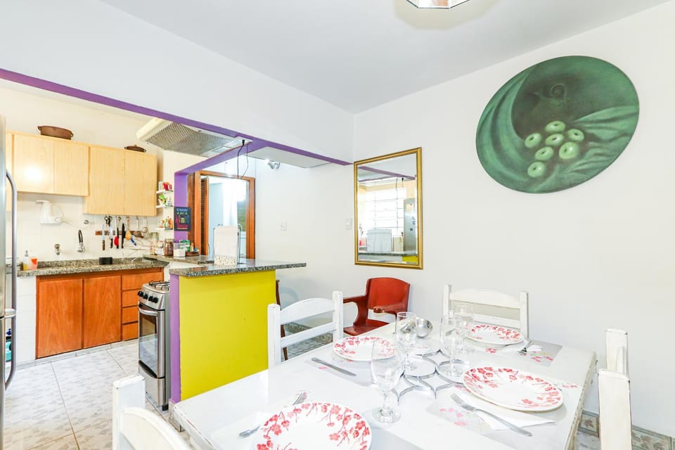 Kitchen or kitchenette, Kitchen or kitchenette, Dining area