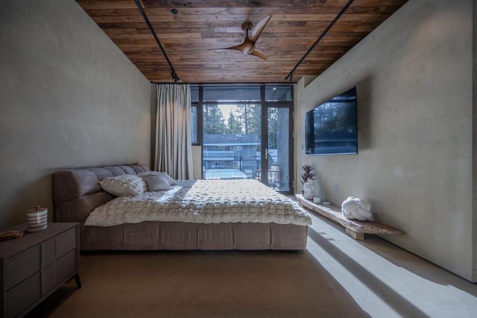 Unit A Apartment in South Lake Tahoe