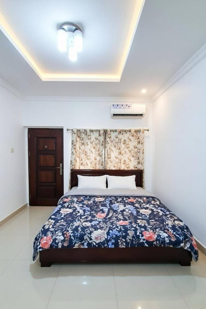 Duswin Hotel Gloucester, Freetown, SL Hotel in Freetown