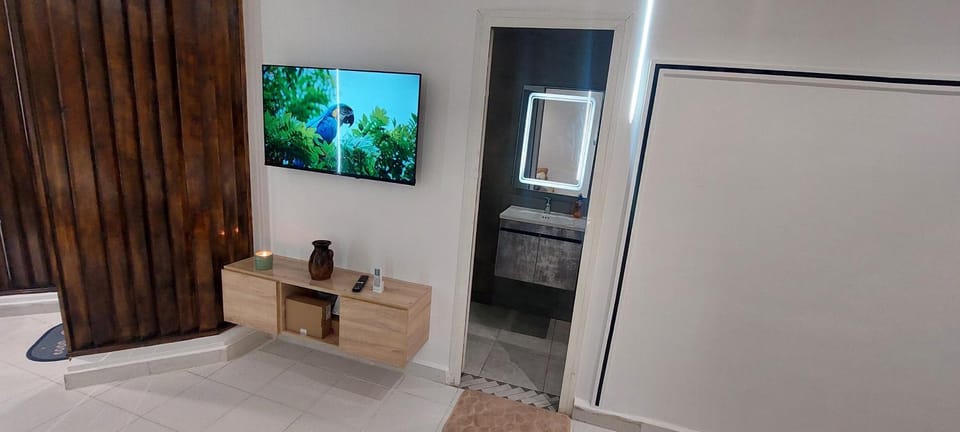 TV and multimedia, Bedroom