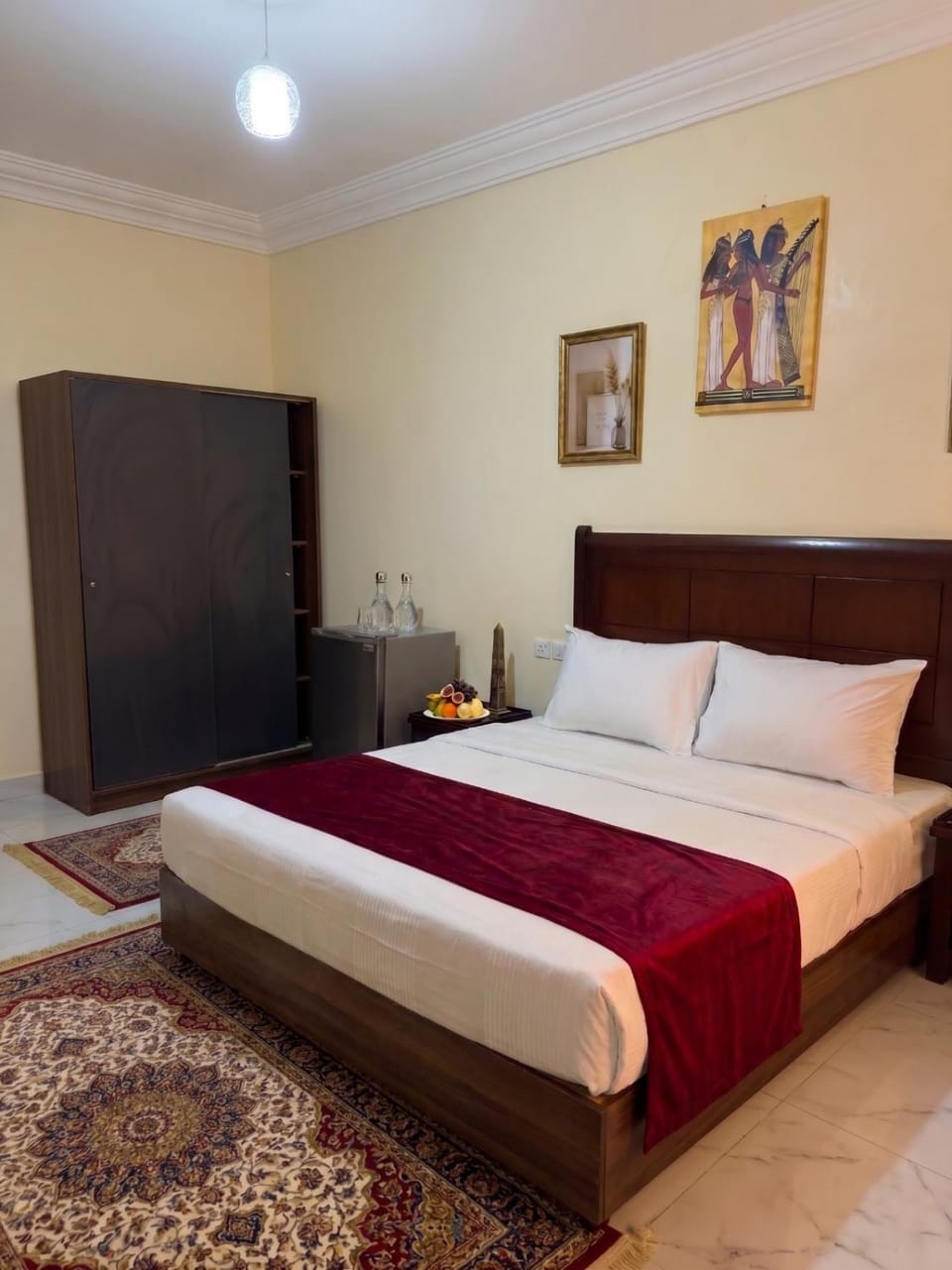 Bed, Photo of the whole room, Bedroom, wardrobe