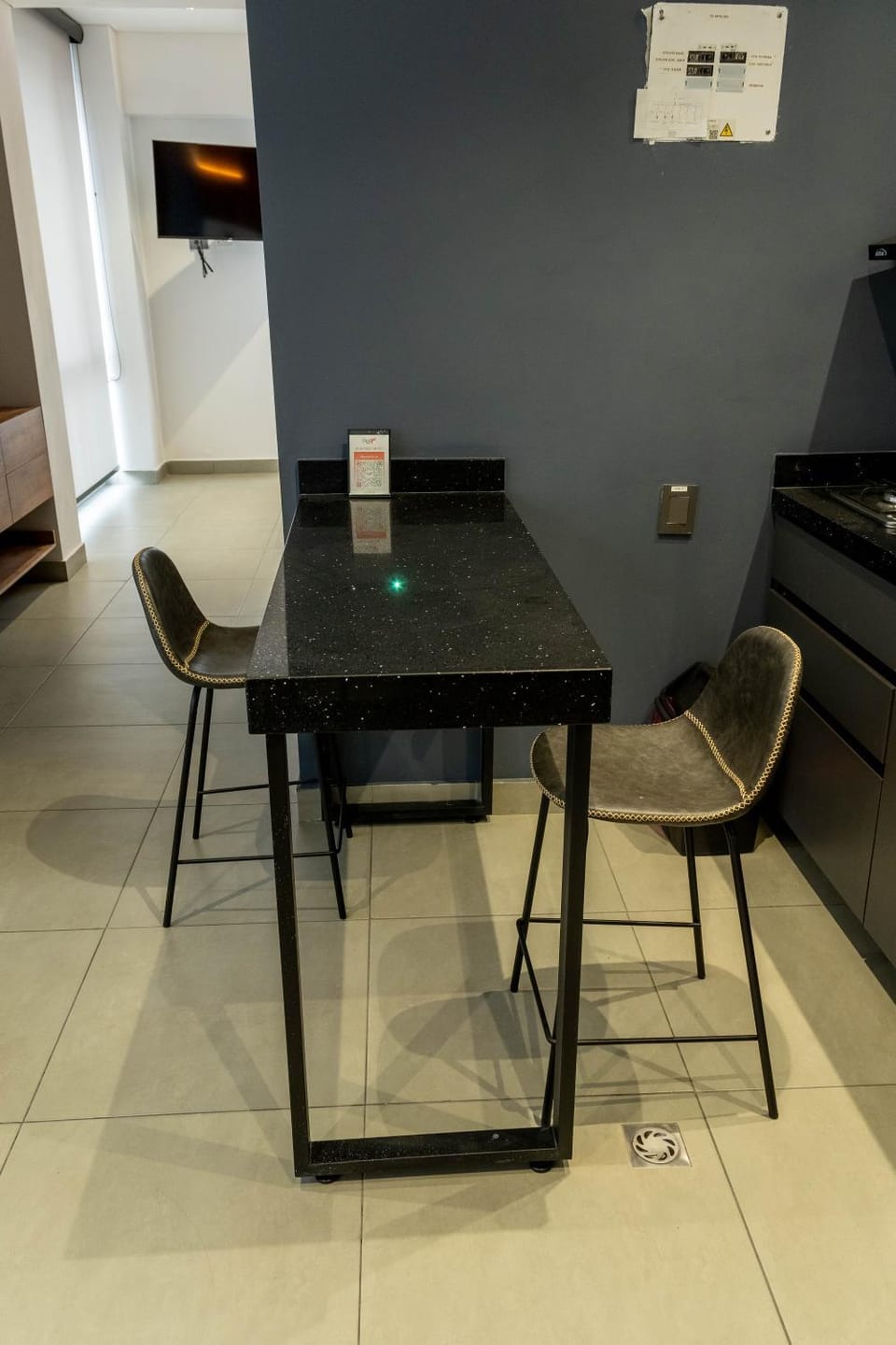 Dining area, kitchen