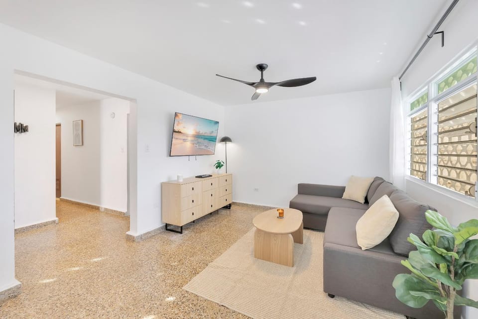 Communal lounge/ TV room, Living room